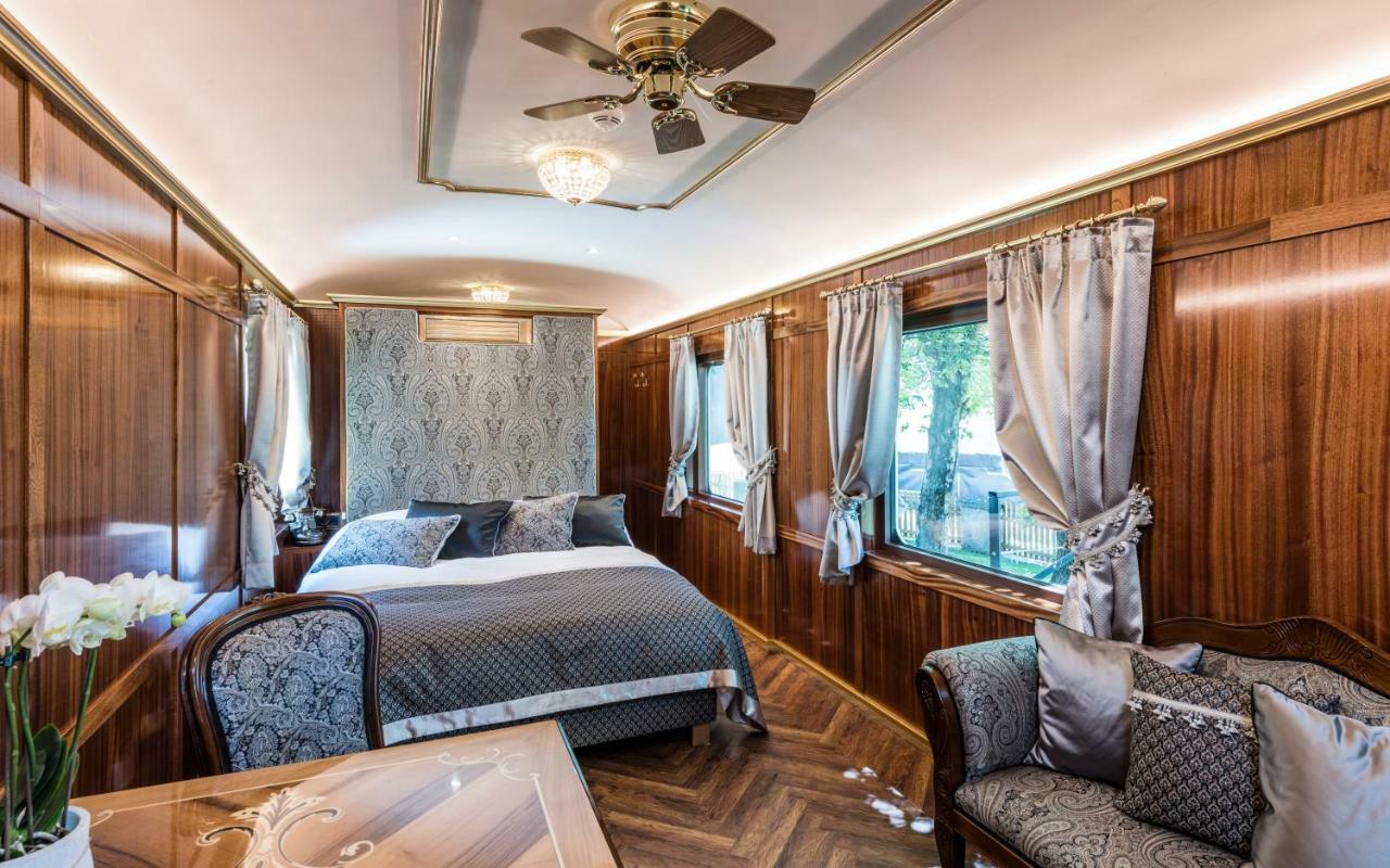 Luxury Lodge - Lener Express Campo di Trens Exterior foto